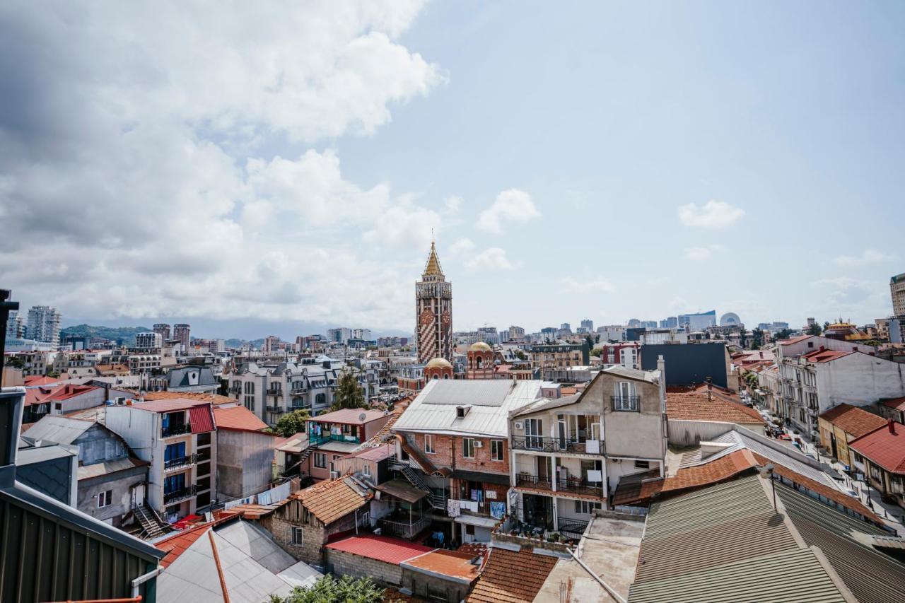 West Apart Hotel Batumi Exterior photo